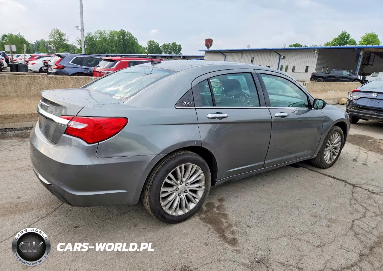 2012 Chrysler 200 Limited VIN:1C3CCBCG7CN140485 - 3