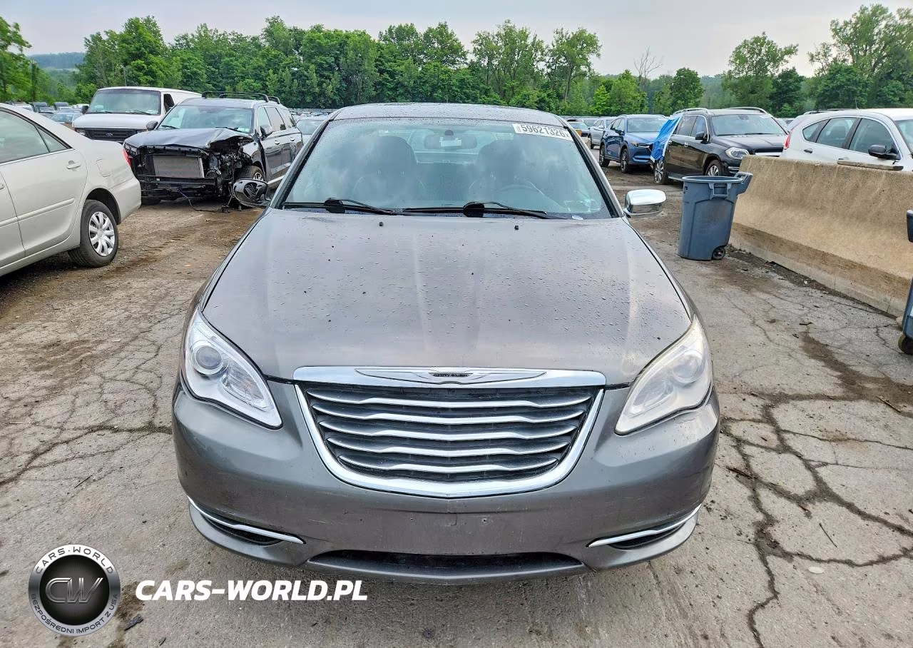 2012 Chrysler 200 Limited VIN:1C3CCBCG7CN140485 - 5