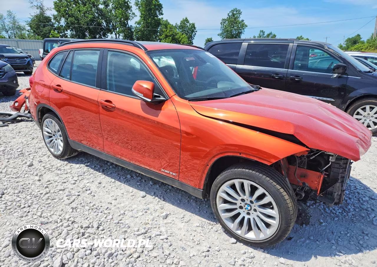 2014 BMW X1 xDrive28I VIN:WBAVL1C56EVY14994 - 4