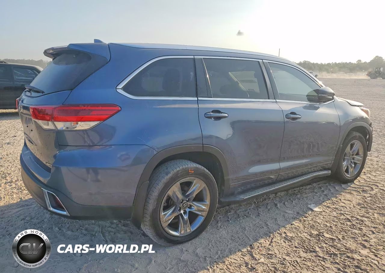 2018 Toyota Highlander Limited Platinum VIN:5TDYZRFH2JS234875 - 3