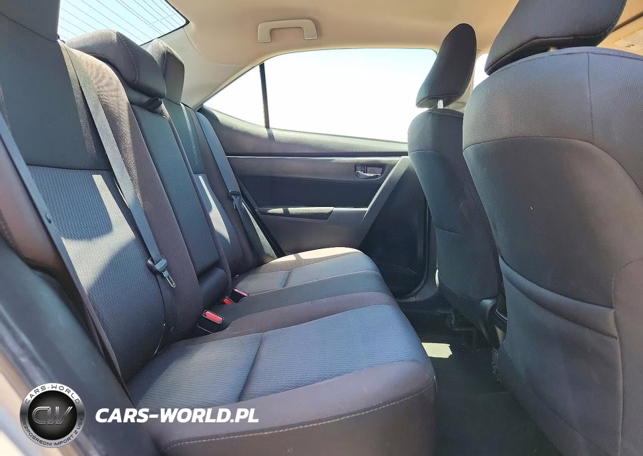 2018 Toyota Corolla Le VIN:2T1BURHE9JC050520 - 10