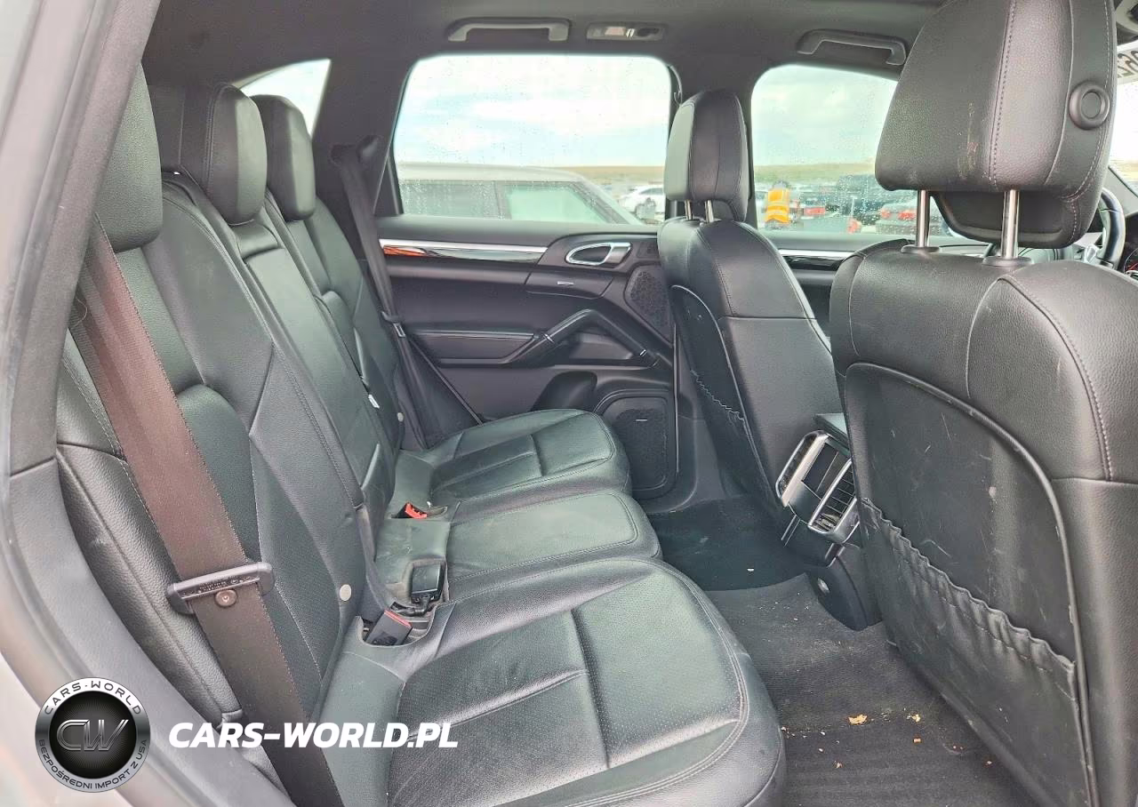 2013 Porsche Cayenne VIN:WP1AA2A25DLA12497 - 10