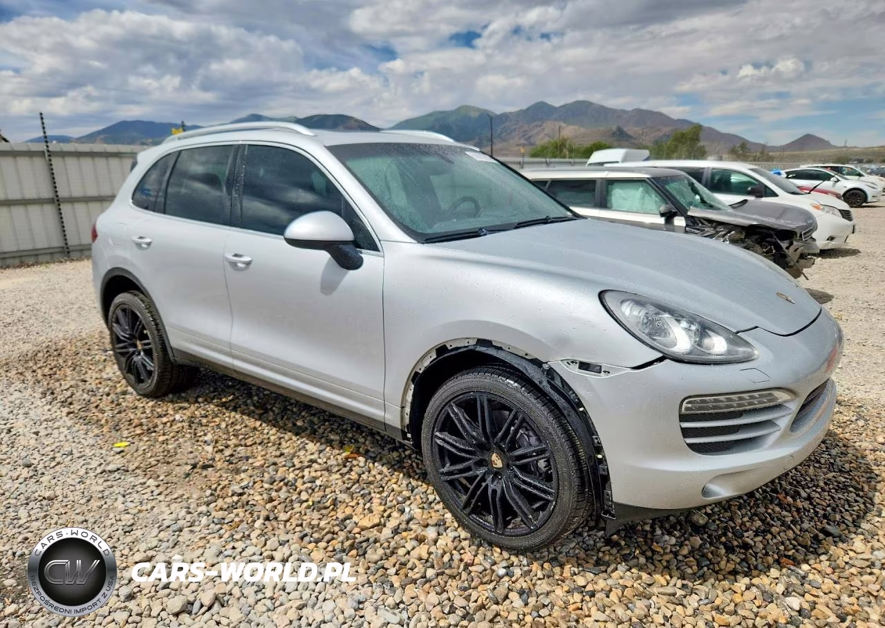 2013 Porsche Cayenne VIN:WP1AA2A25DLA12497 - 4