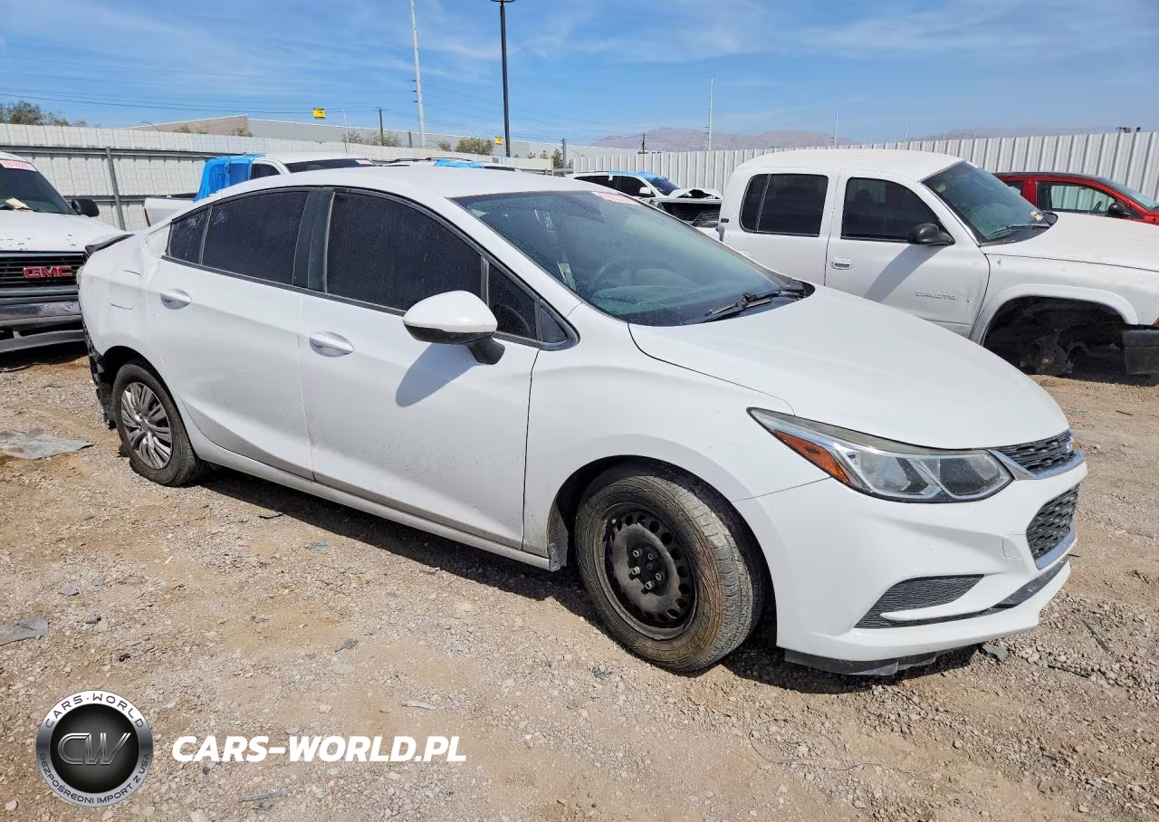 2018 Chevrolet Cruze Ls VIN:1G1BC5SM6J7224307 - 4