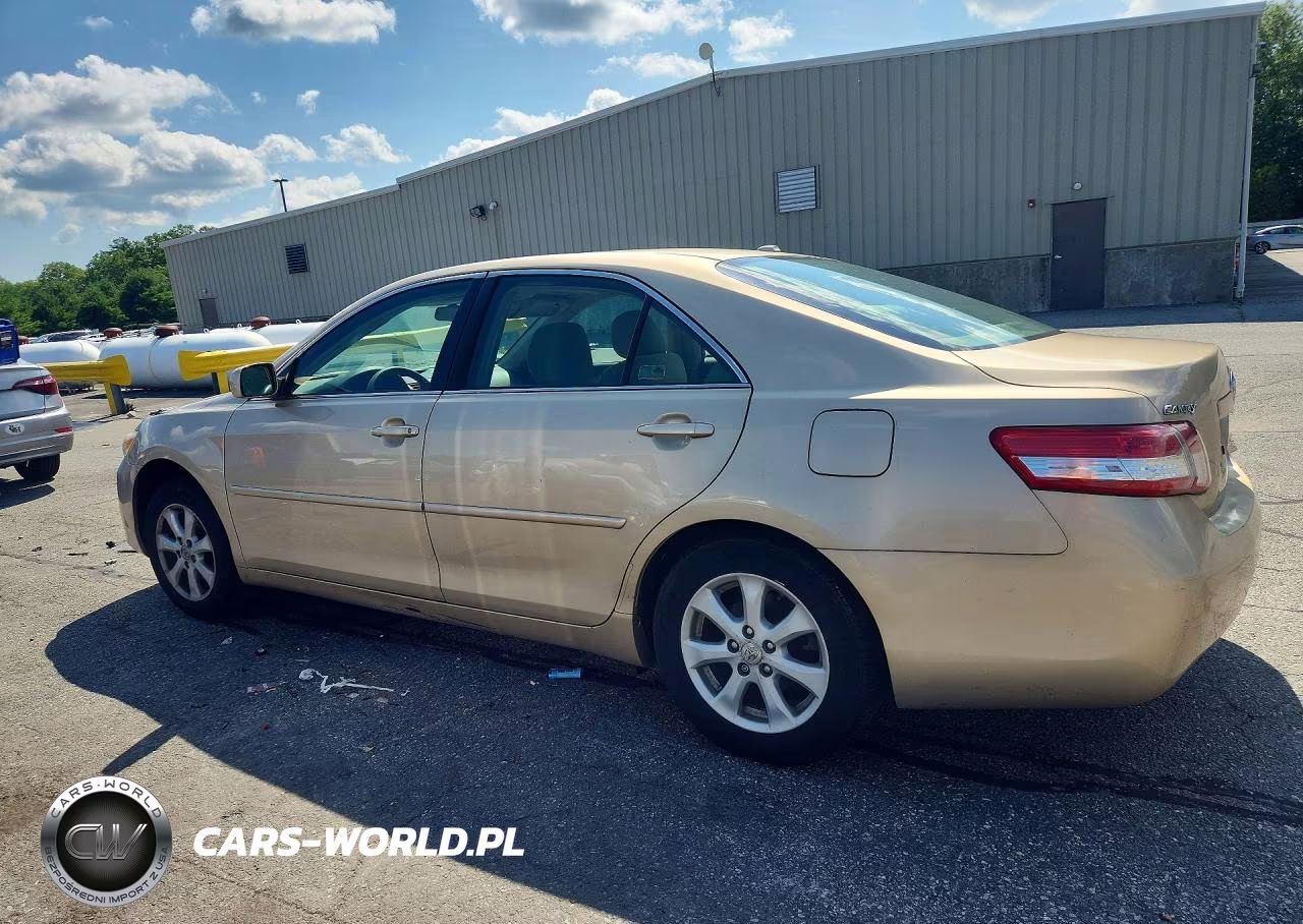 2011 Toyota Camry Le VIN:4T1BF3EK2BU750056 - 2