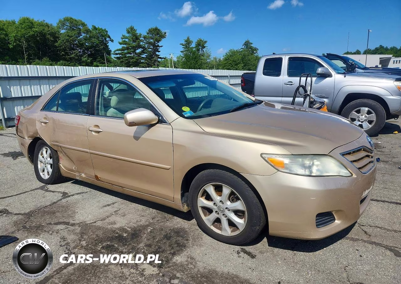 2011 Toyota Camry Le VIN:4T1BF3EK2BU750056 - 4