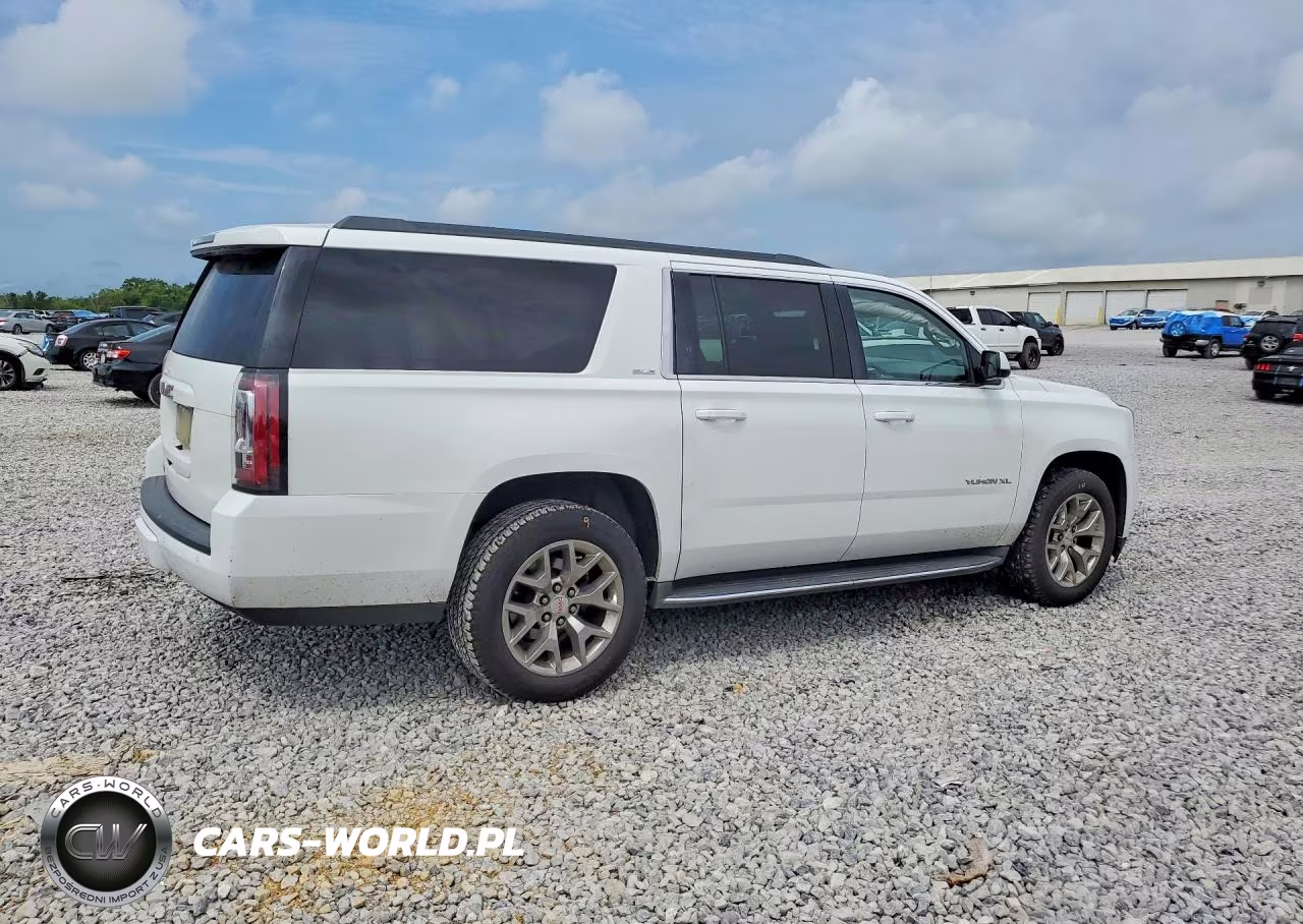 2016 GMC Yukon Xl C1500 Sle VIN:1GKS1FKC4GR336714 - 3