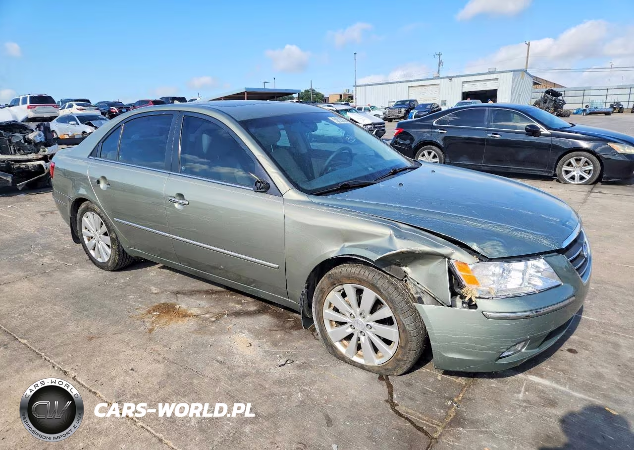 2010 Hyundai Sonata Limited VIN:5NPEU4AC5AH649887 - 4