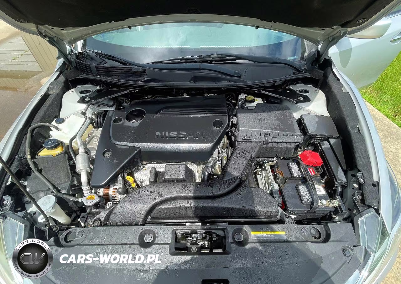 2018 Nissan Altima 2.5 S VIN:1N4AL3AP5JC159238 - 7