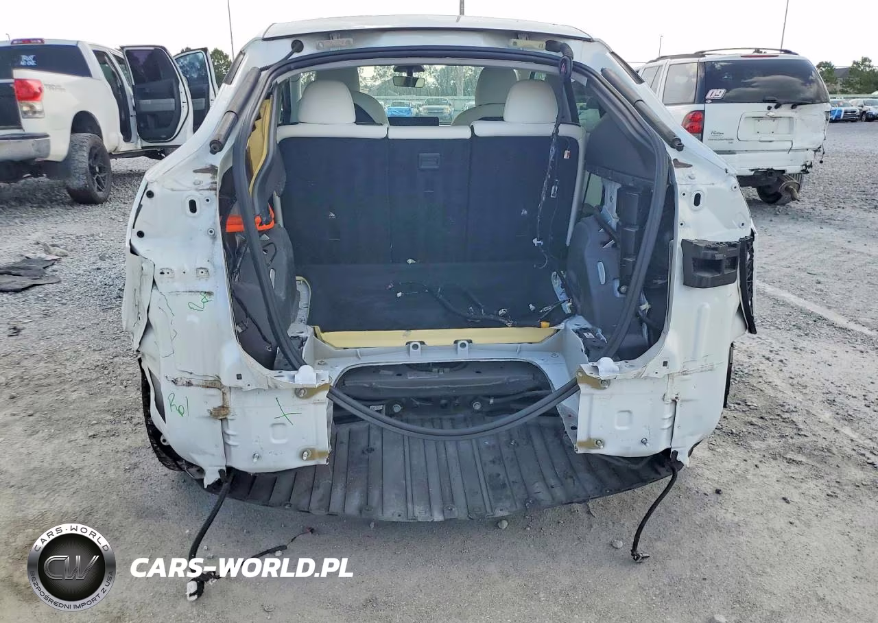 2021 Tesla Model Y VIN:5YJYGDEE9MF102513 - 6