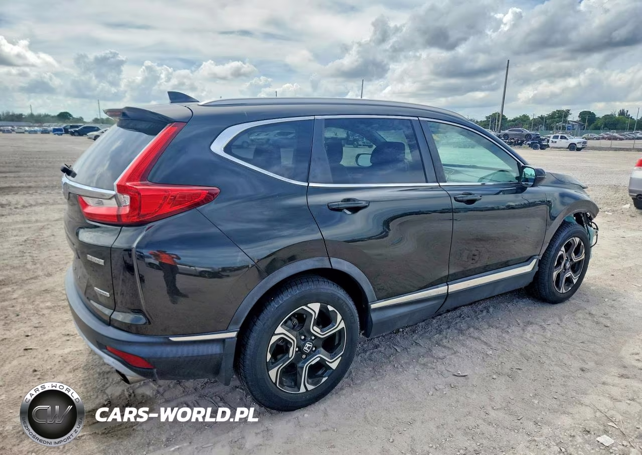 2018 Honda Cr-V Touring VIN:7FARW1H99JE022200 - 3