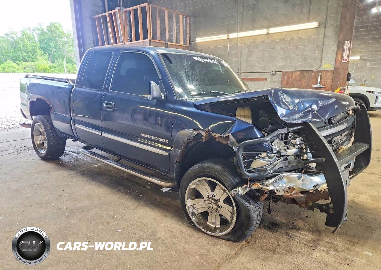 2005 GMC Sierra K2500 Heavy Duty – zdjęcie 1 z 10