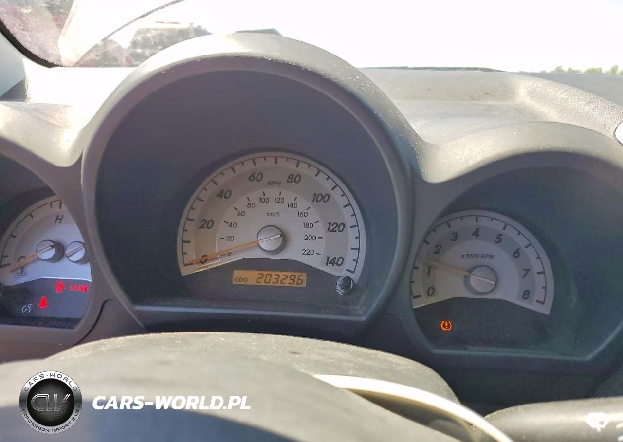 2007 Scion Tc Base VIN:JTKDE177X70186628 - 9