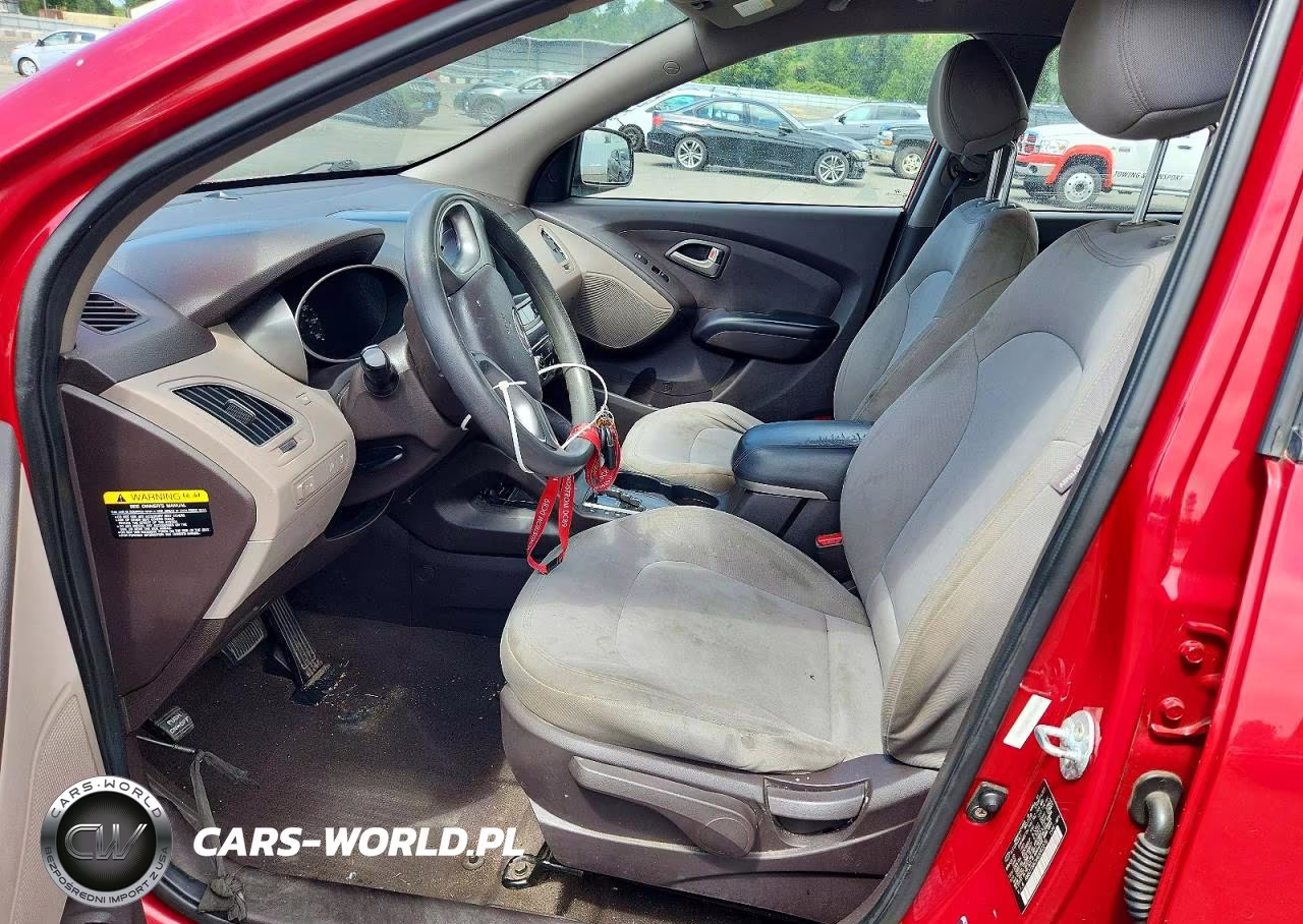 2010 Hyundai Tucson VIN:KM8JT3ACXAU092276 - 7