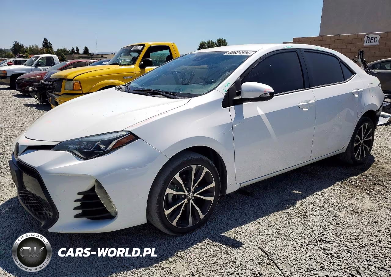 2018 Toyota Corolla Se – zdjęcie 1 z 13
