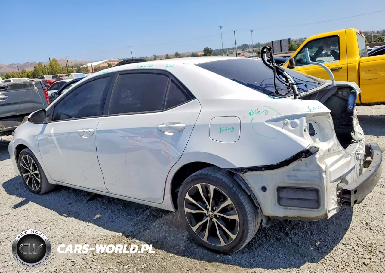 2018 Toyota Corolla Se VIN:5YFBURHE8JP776286 - 2