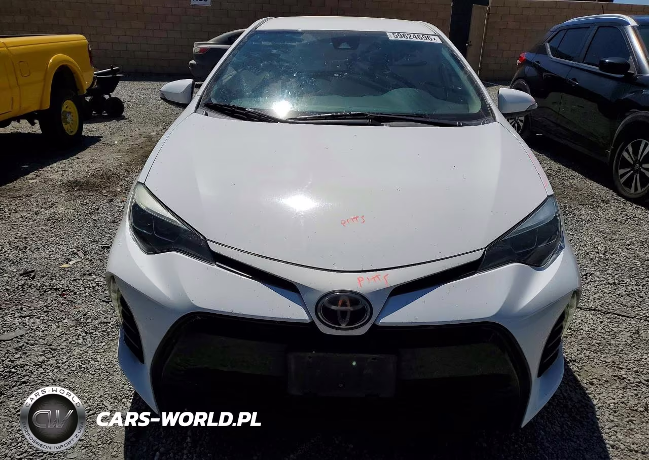 2018 Toyota Corolla Se VIN:5YFBURHE8JP776286 - 5