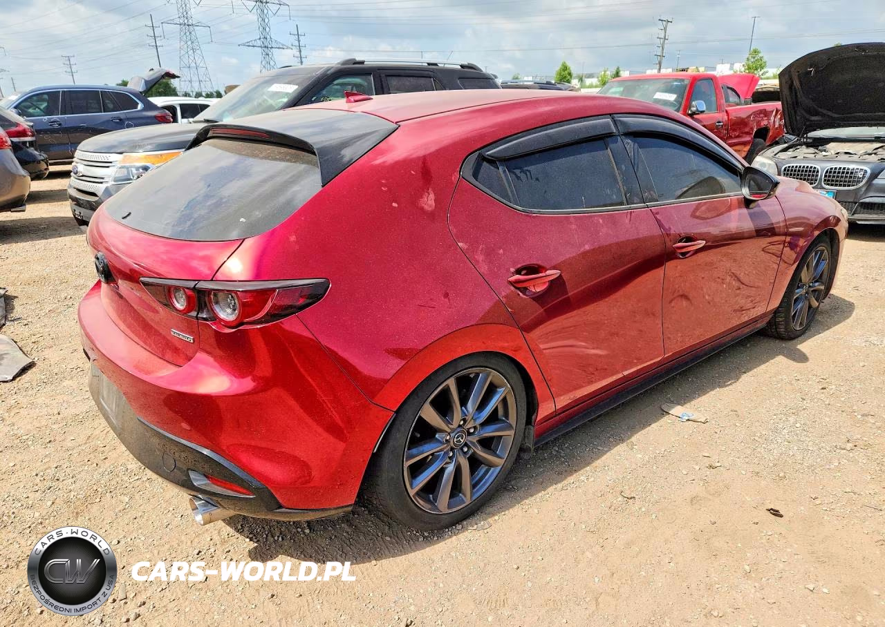 2019 Mazda 3 Preferred VIN:JM1BPAMM5K1142106 - 3