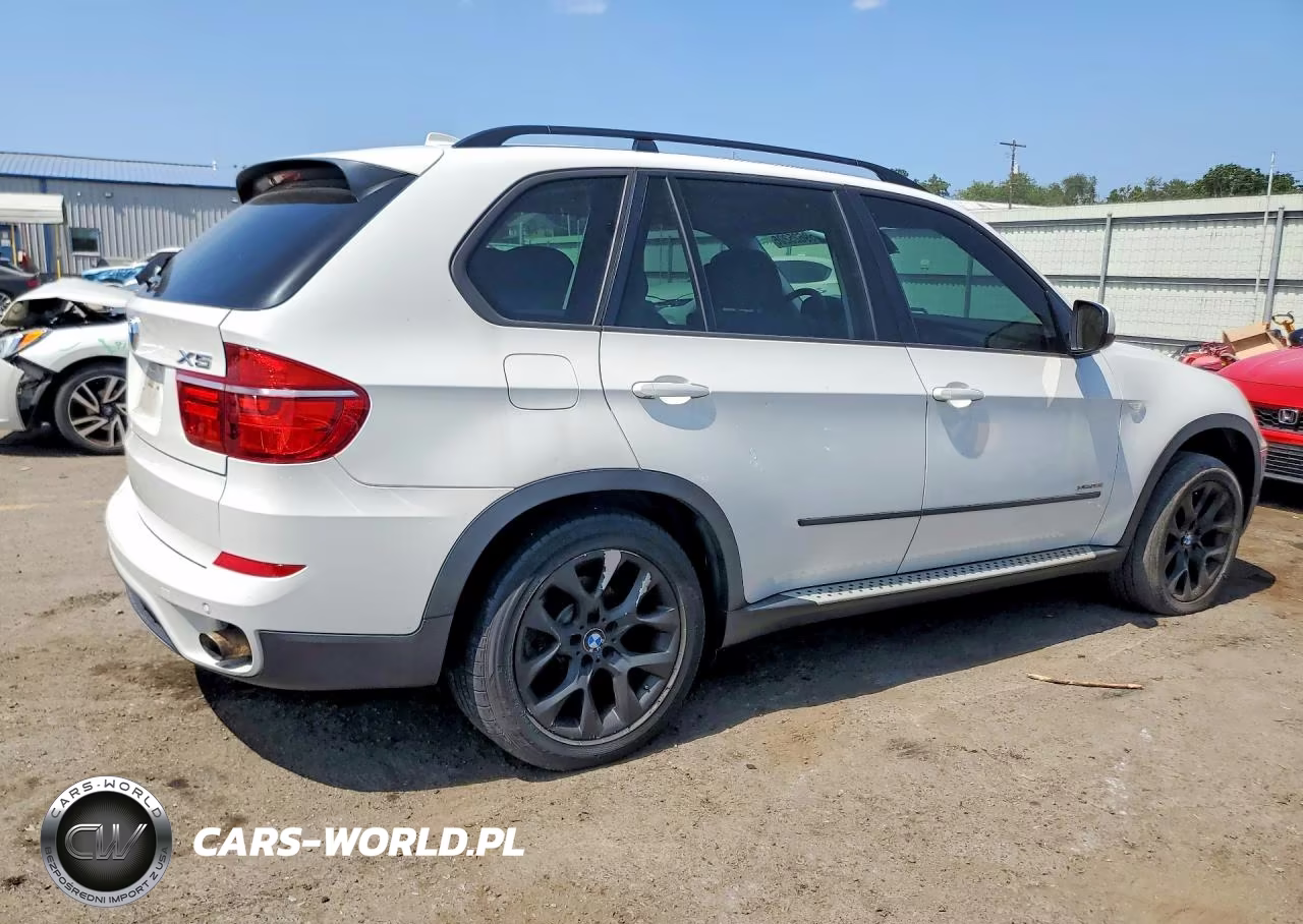 2011 BMW X5 xDrive35I VIN:5UXZV4C56BLL58081 - 3
