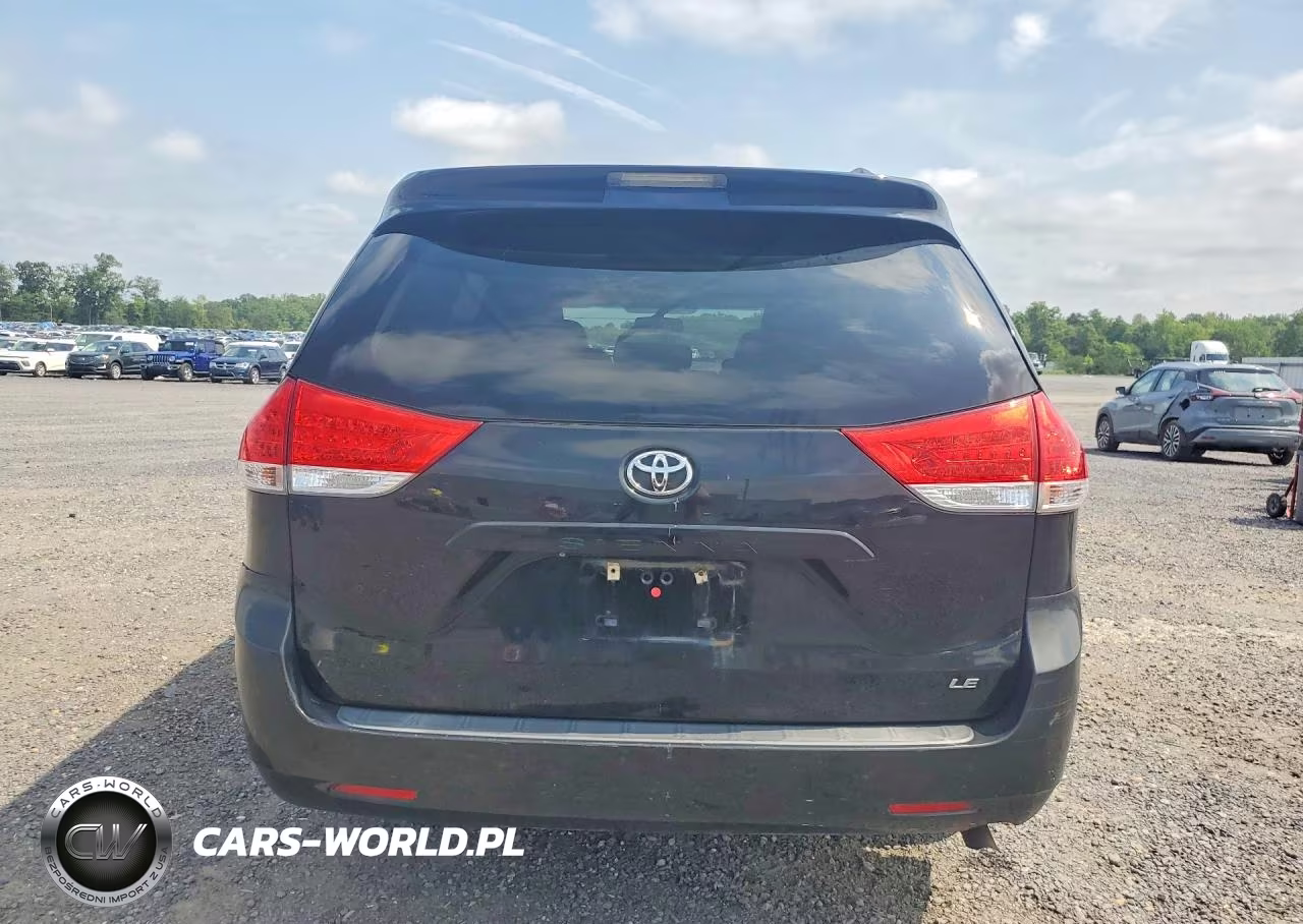 2014 Toyota Sienna Le VIN:5TDKK3DC4ES472764 - 6