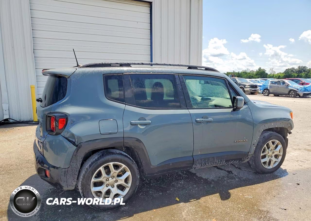 2018 Jeep Renegade Latitude VIN:ZACCJABB7JPH70724 - 3