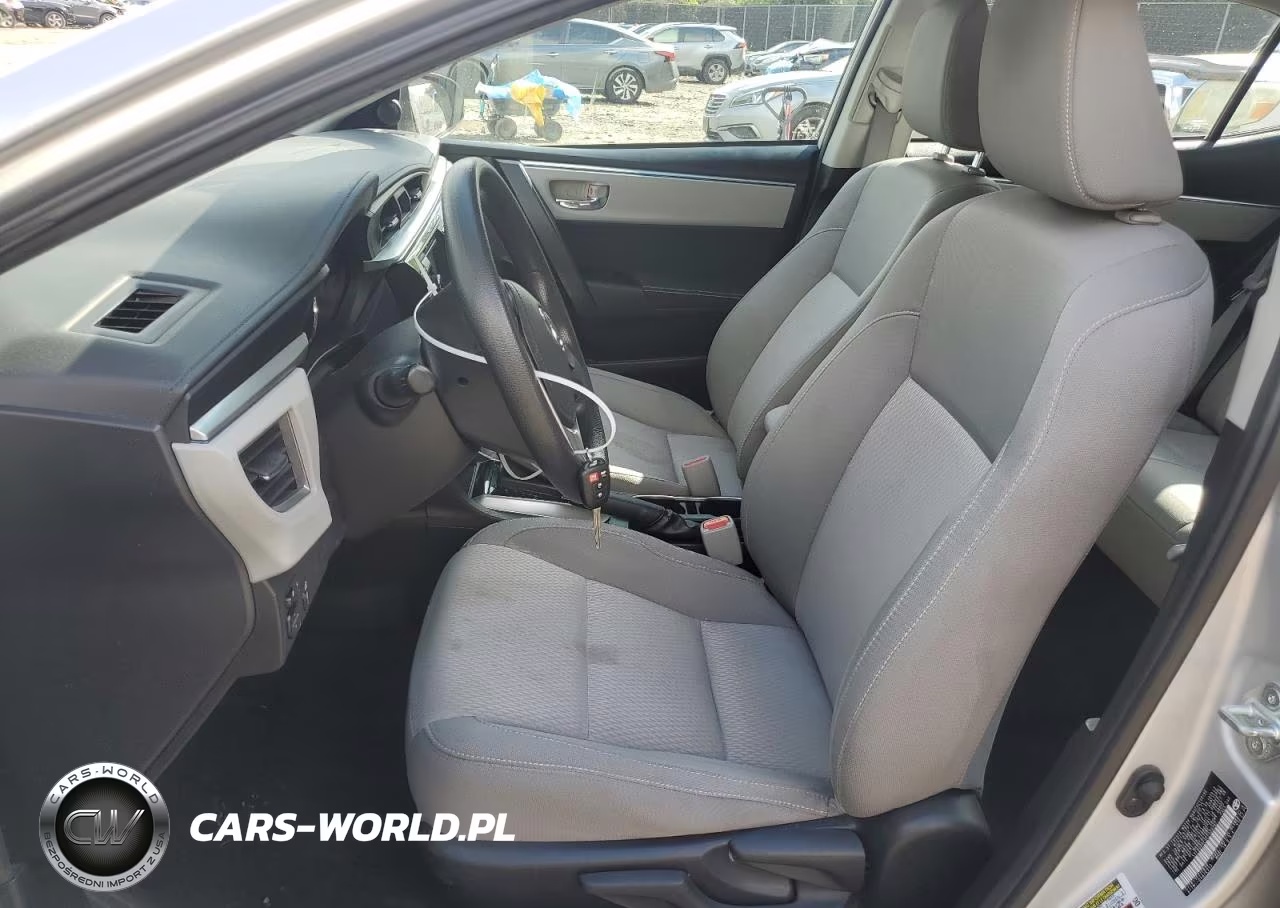 2015 Toyota Corolla L VIN:5YFBURHE3FP280397 - 7