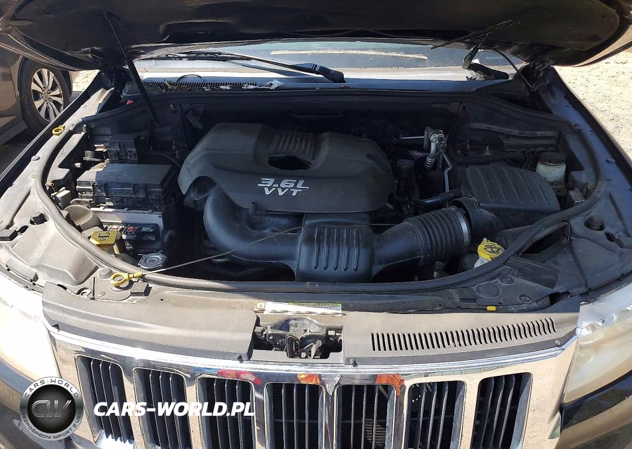 2013 Jeep Grand Cherokee Laredo VIN:1C4RJFAG1DC581841 - 12
