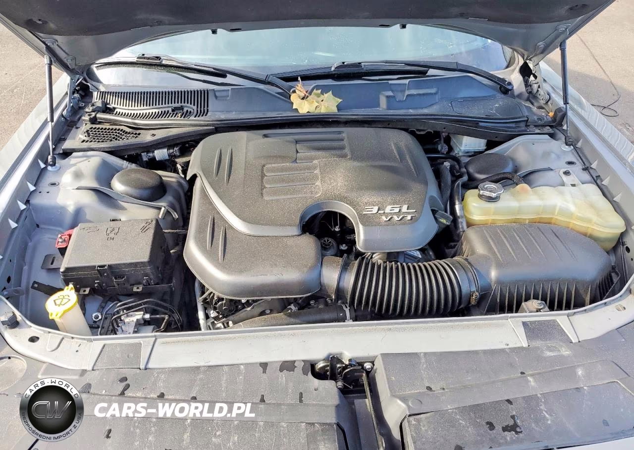 2018 Dodge Challenger Sxt VIN:2C3CDZAG5JH314486 - 11