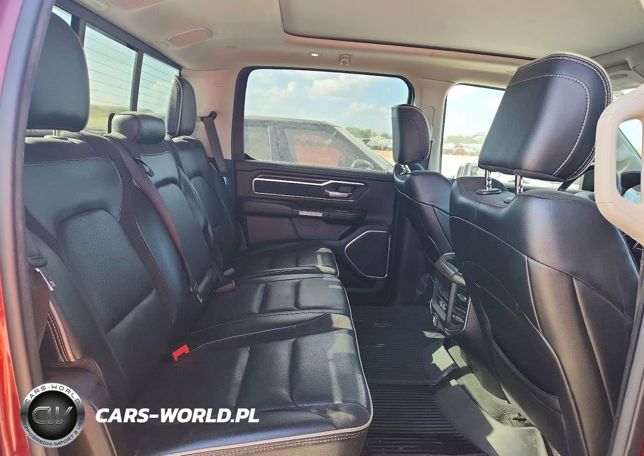 2022 Ram 1500 Laramie VIN:1C6RREJT9NN104670 - 10
