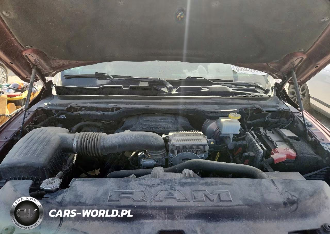 2022 Ram 1500 Laramie VIN:1C6RREJT9NN104670 - 11
