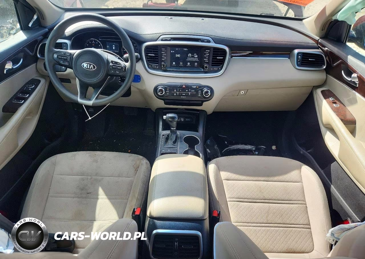2018 Kia Sorento Lx VIN:5XYPGDA37JG373591 - 8