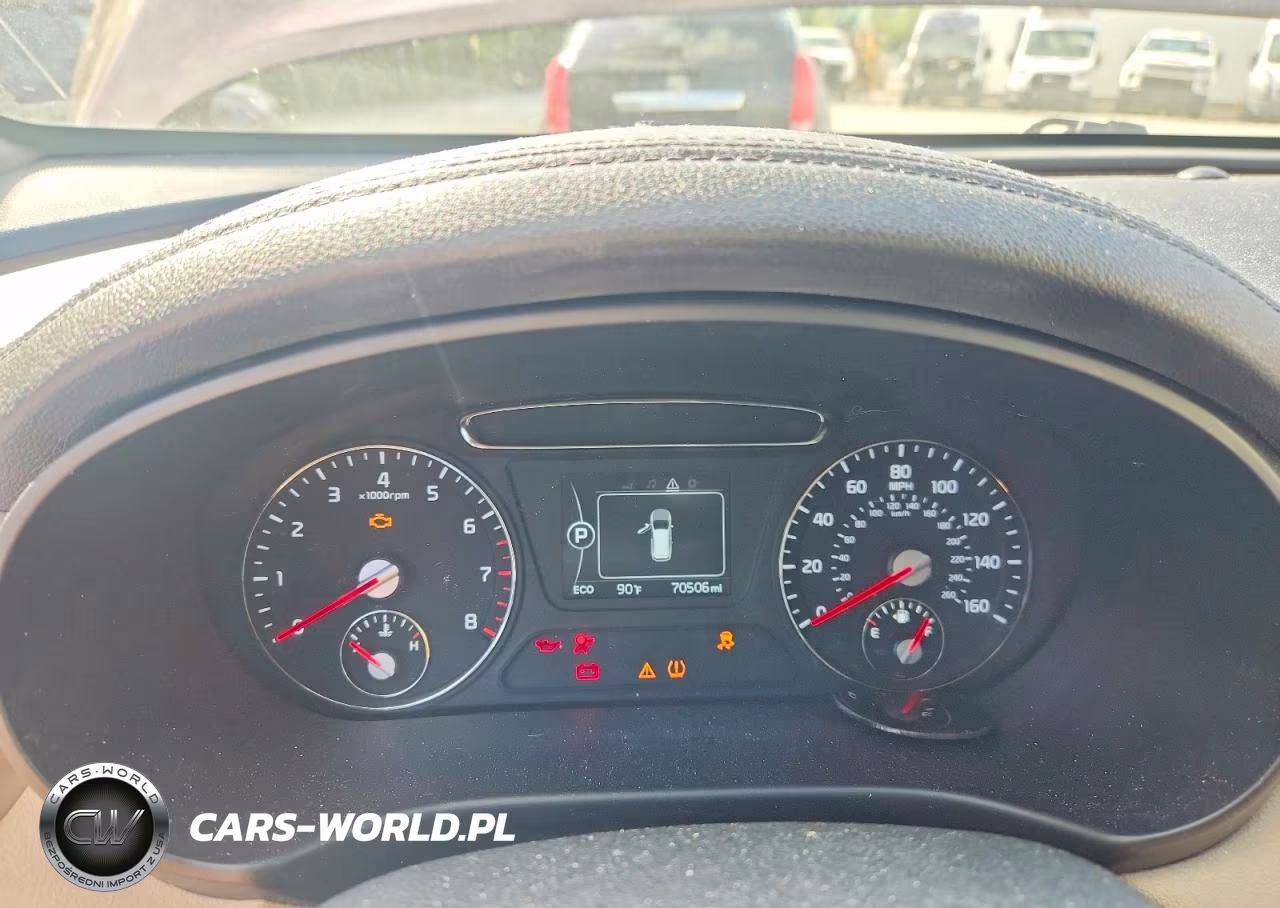 2018 Kia Sorento Lx VIN:5XYPGDA37JG373591 - 9