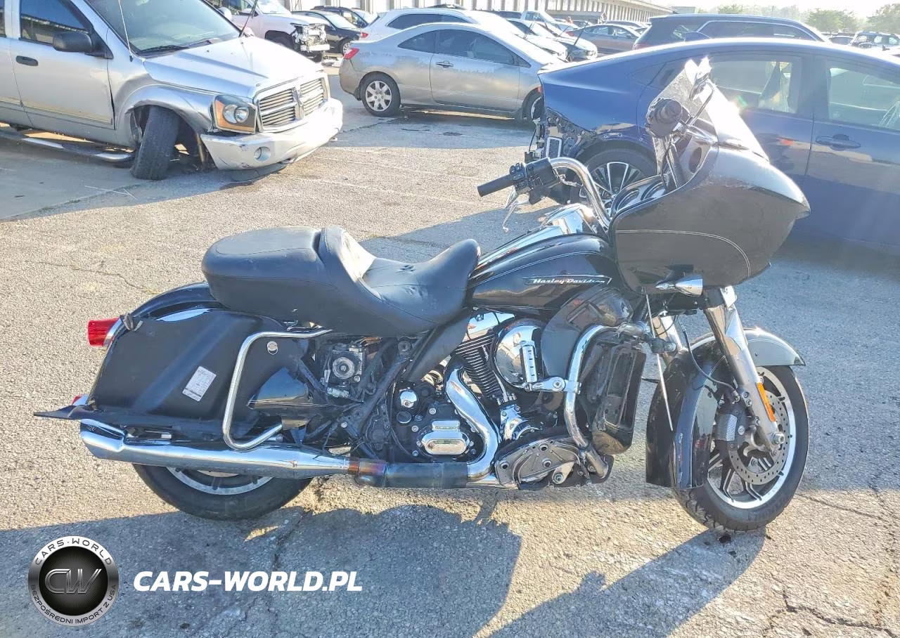 2016 Harley-Davidson Fltru VIN:1HD1KGL11GB601717 - 1