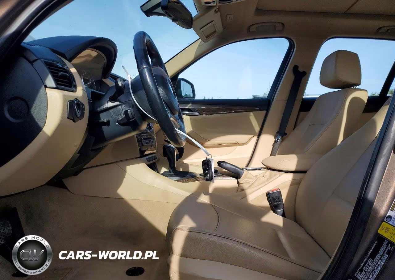 2014 BMW X1 xDrive35I VIN:WBAVM5C51EVV91848 - 7