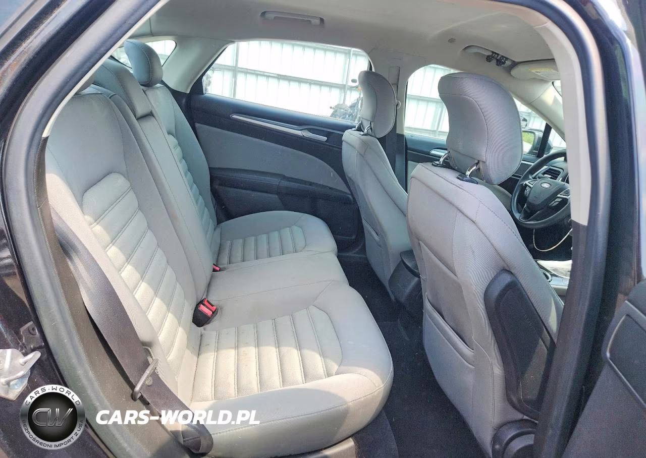 2014 Ford Fusion S Hybrid VIN:3FA6P0UU7ER369017 - 10