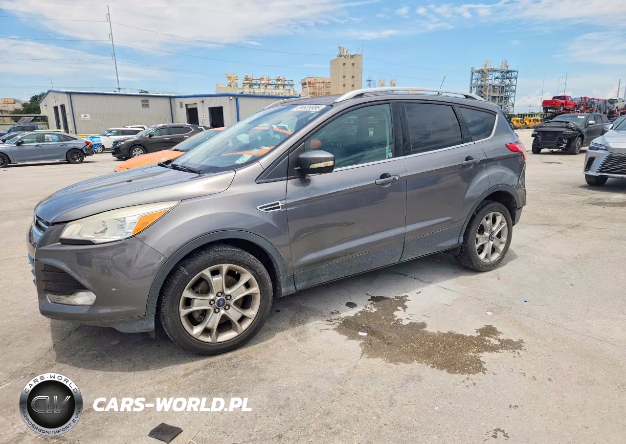 2014 Ford Escape Titanium – zdjęcie 1 z 13