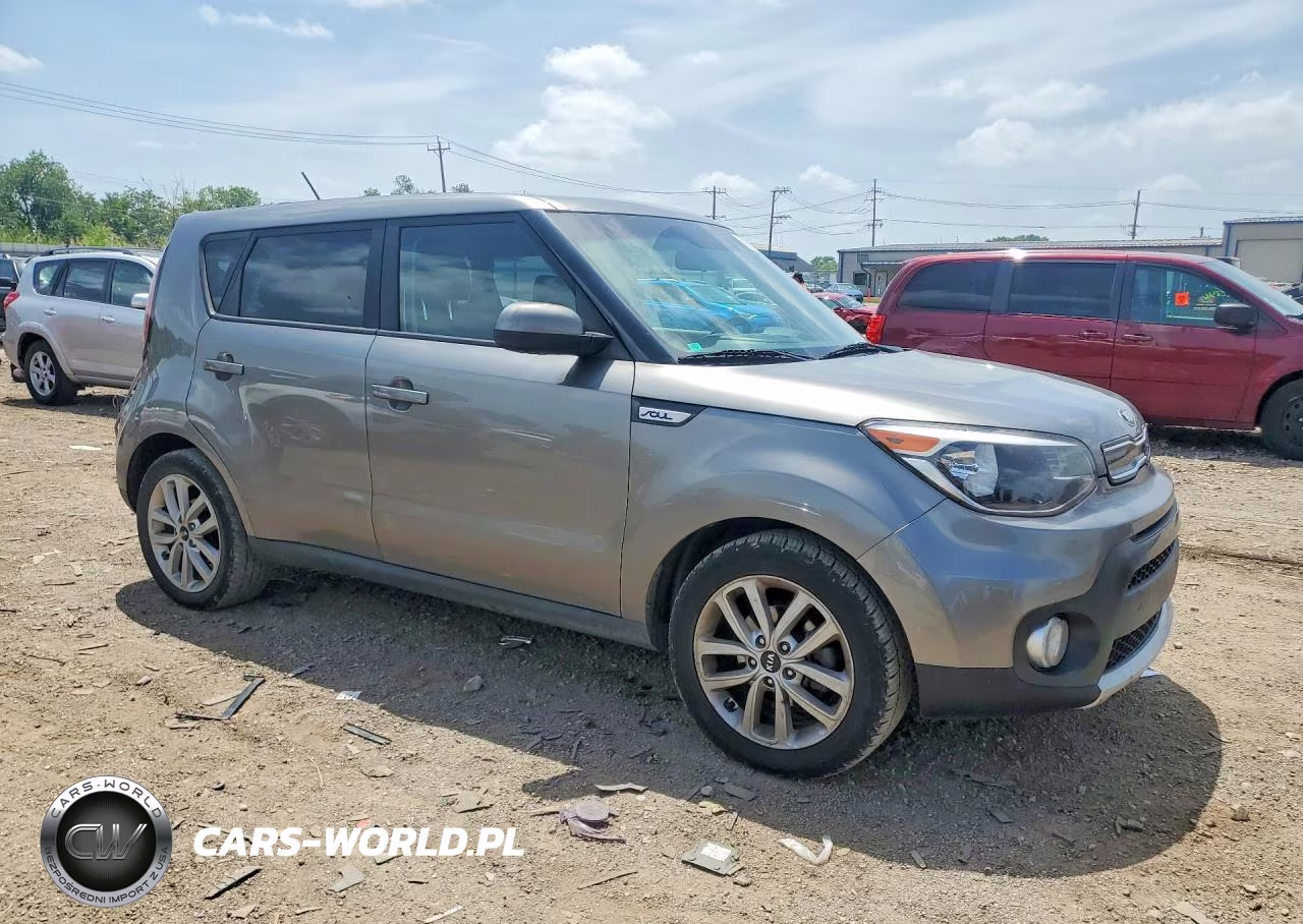2017 Kia Soul + VIN:KNDJP3A59H7424386 - 4