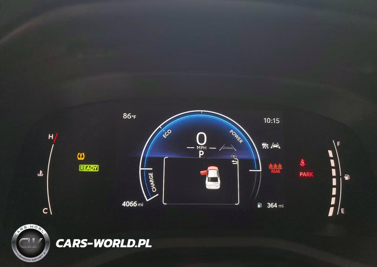 2026 Toyota Camry Le VIN:4T1DBADK3TU548578 - 9