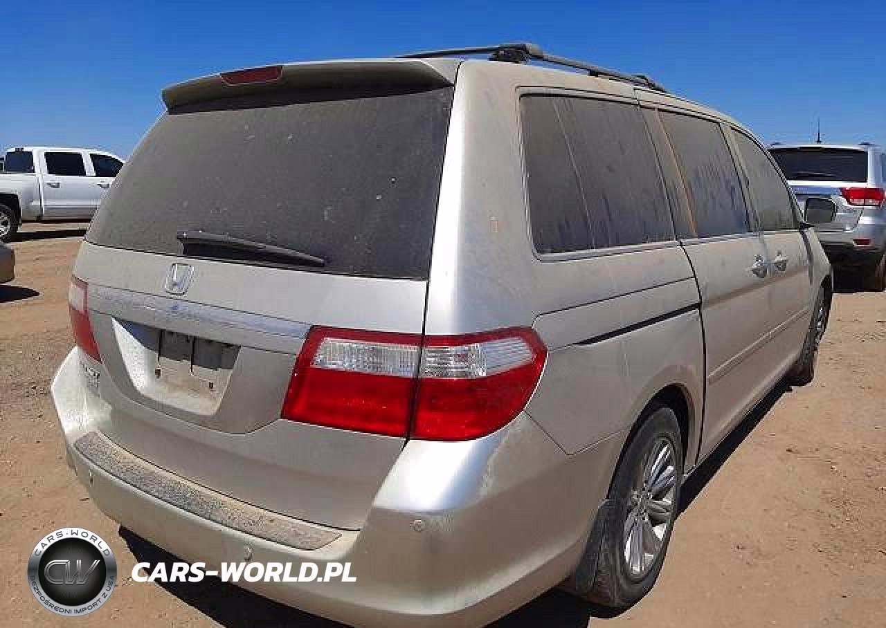 2007 Honda Odyssey Touring VIN:5FNRL38807B034655 - 4
