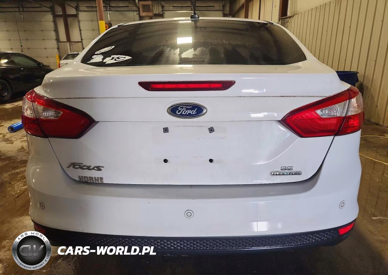 2014 Ford Focus Se VIN:1FADP3F21EL461744 - 6