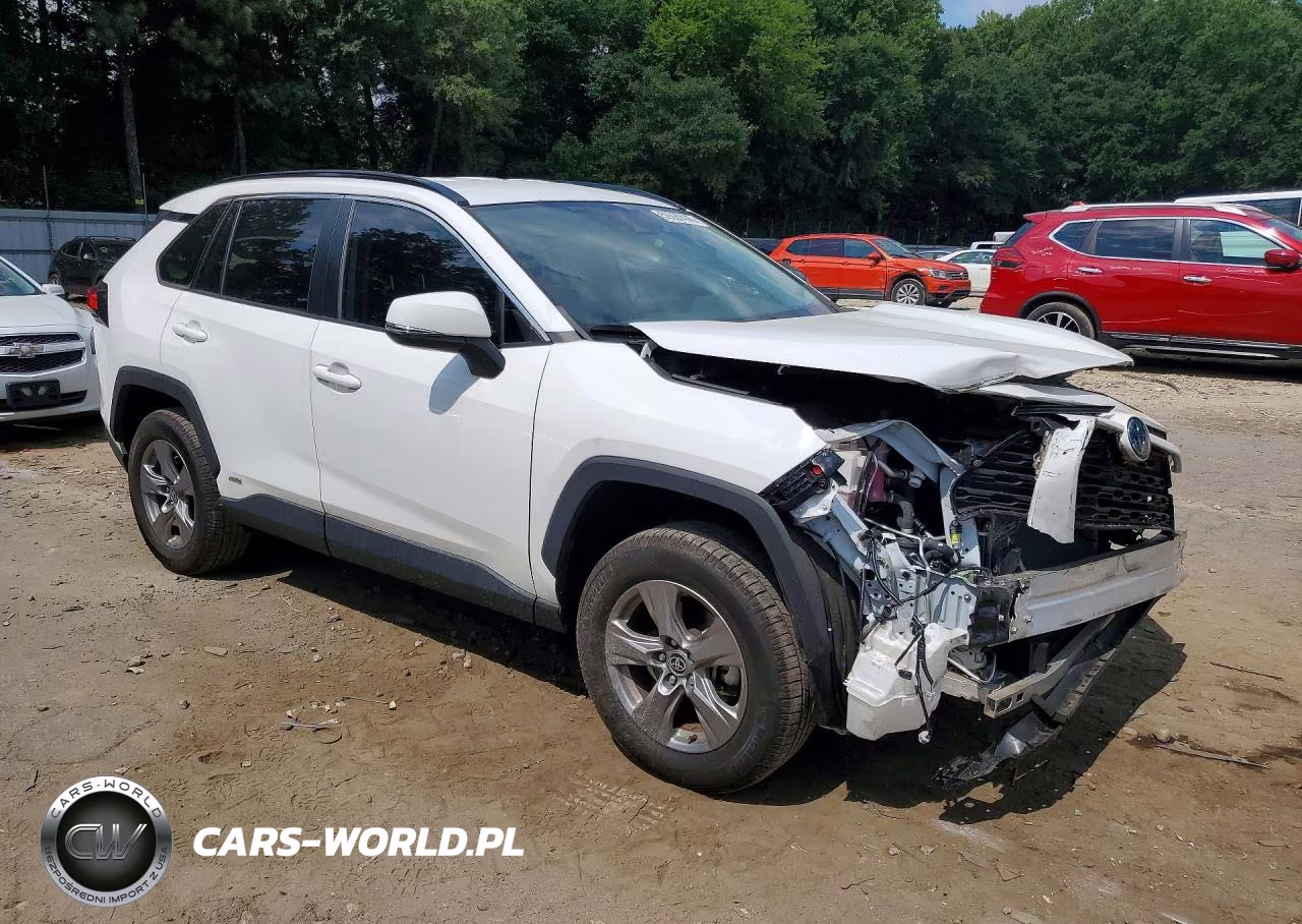 2022 Toyota Rav4 Xle VIN:4T3RWRFV4NU068656 - 4