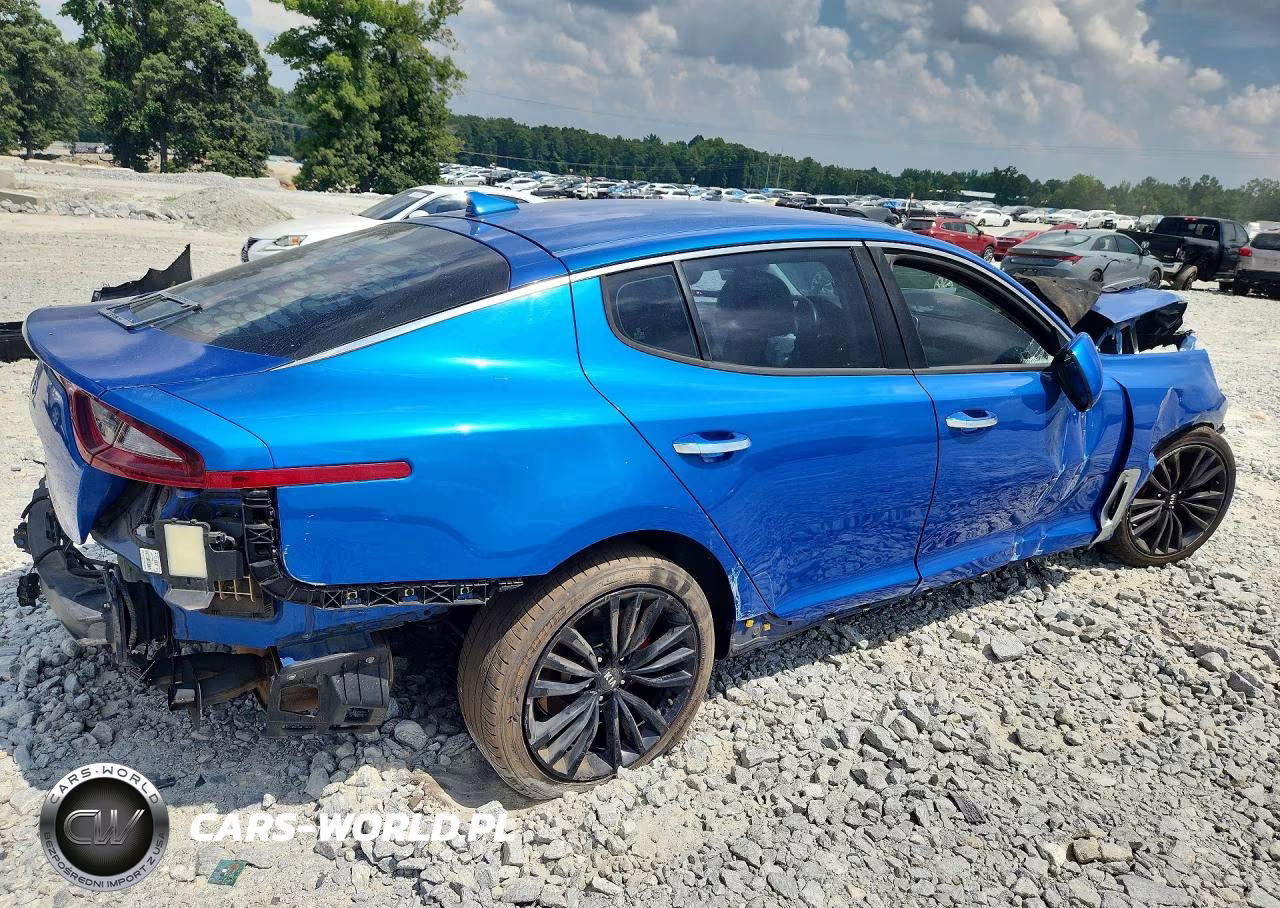 2019 Kia Stinger Base VIN:KNAE15LA2K6063991 - 3