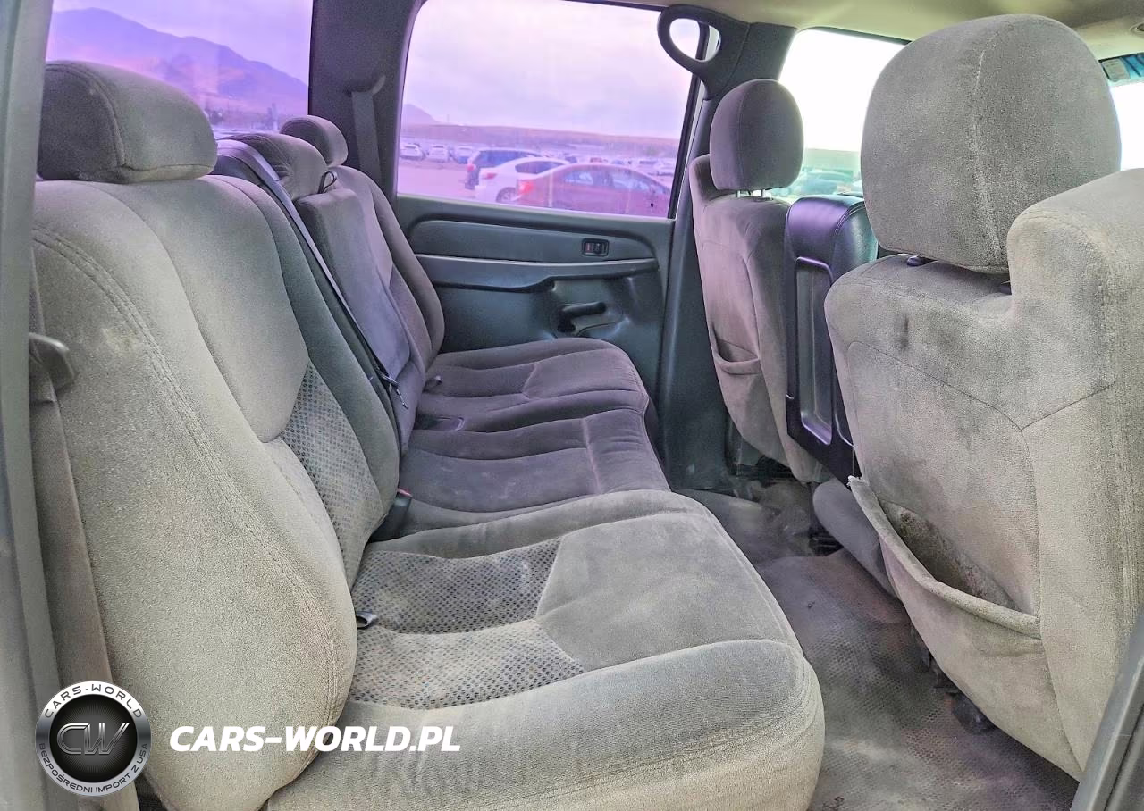 2007 Chevrolet Silverado K2500 Heavy Duty VIN:1GCHK23D07F178022 - 10