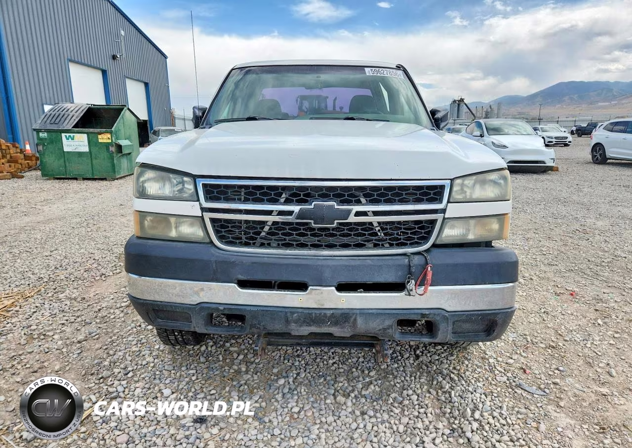 2007 Chevrolet Silverado K2500 Heavy Duty VIN:1GCHK23D07F178022 - 5