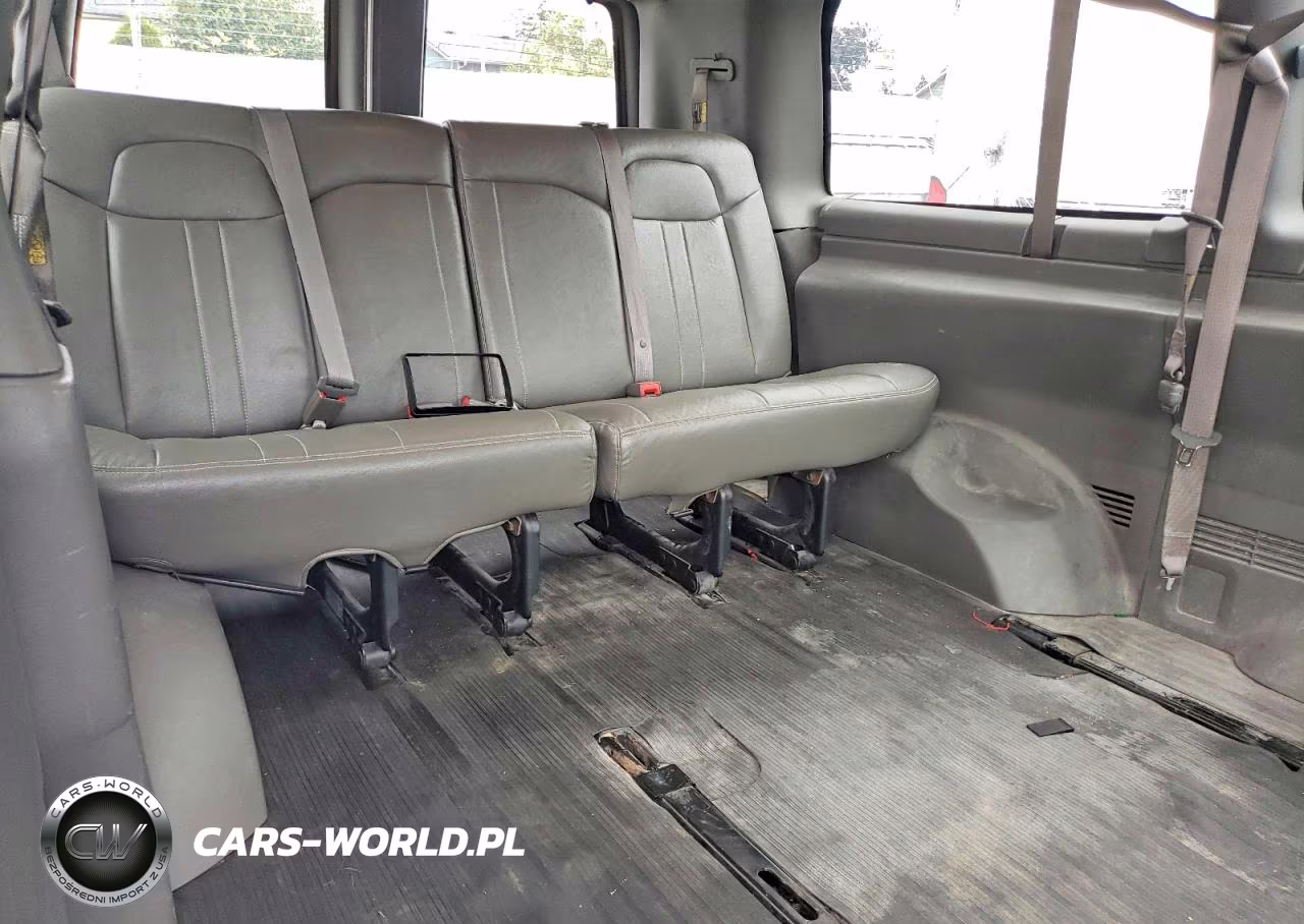 2015 Chevrolet Express G2500 Ls VIN:1GAWGPFF1F1168333 - 10