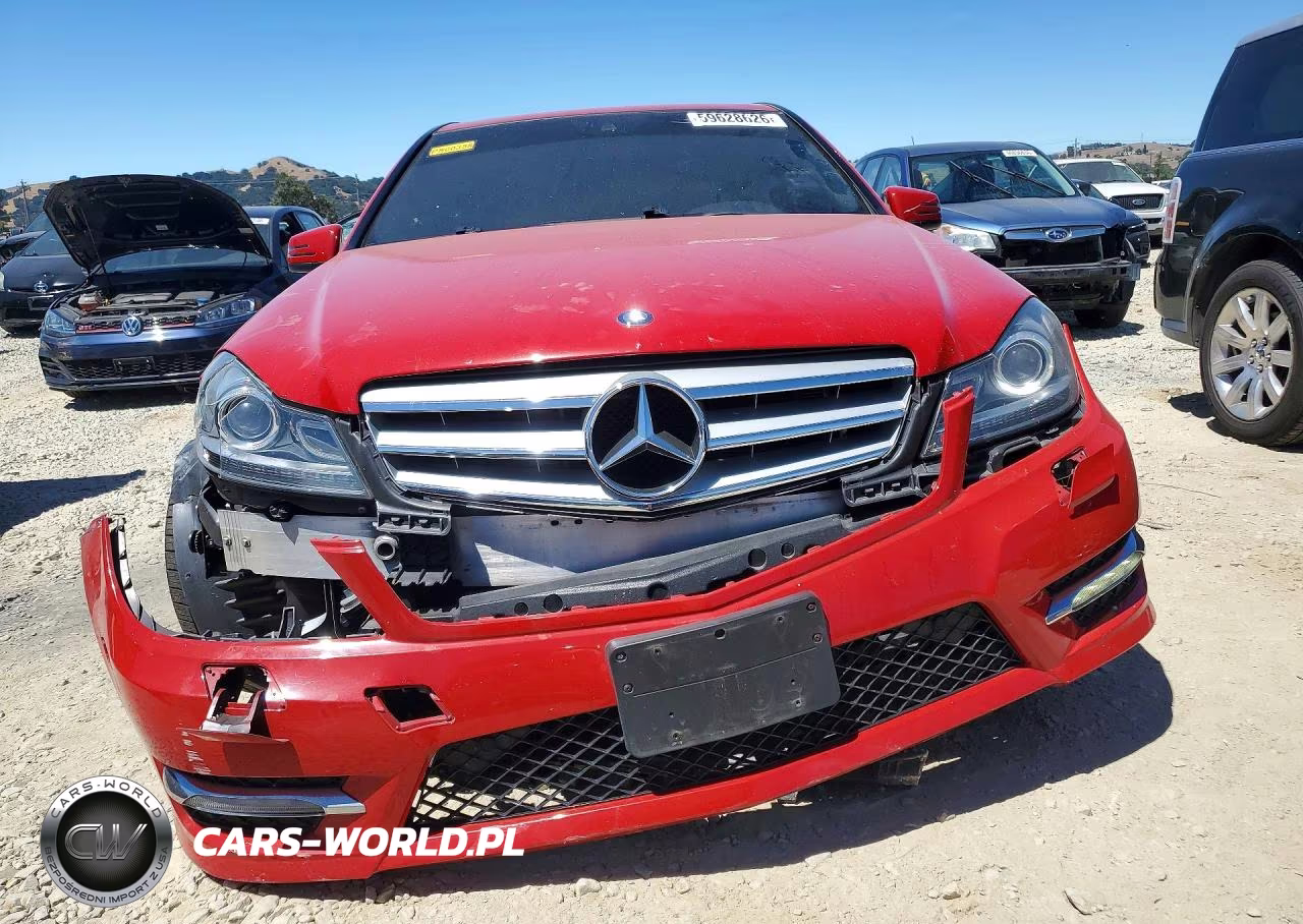 2012 Mercedes-Benz C 250 VIN:WDDGF4HB8CR209986 - 5