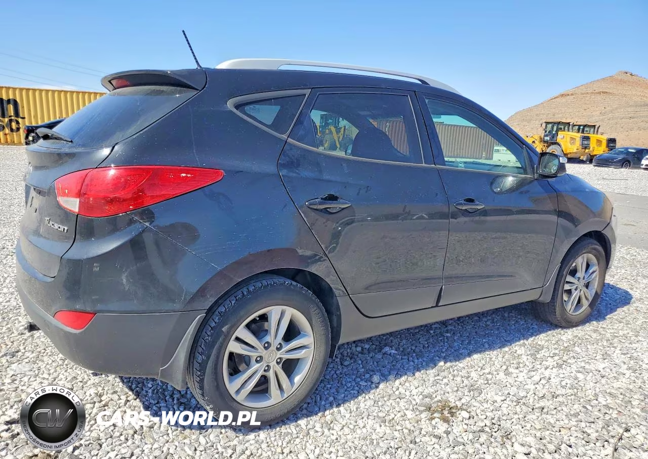 2013 Hyundai Tucson Gls VIN:KM8JU3ACXDU547659 - 3