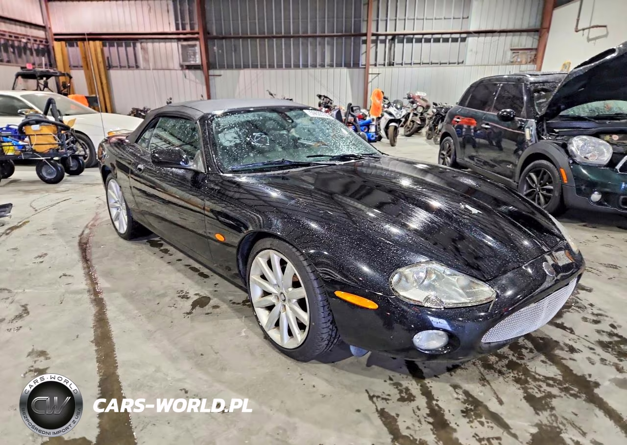 2004 Jaguar Xk8 VIN:SAJDA42C142A37702 - 4
