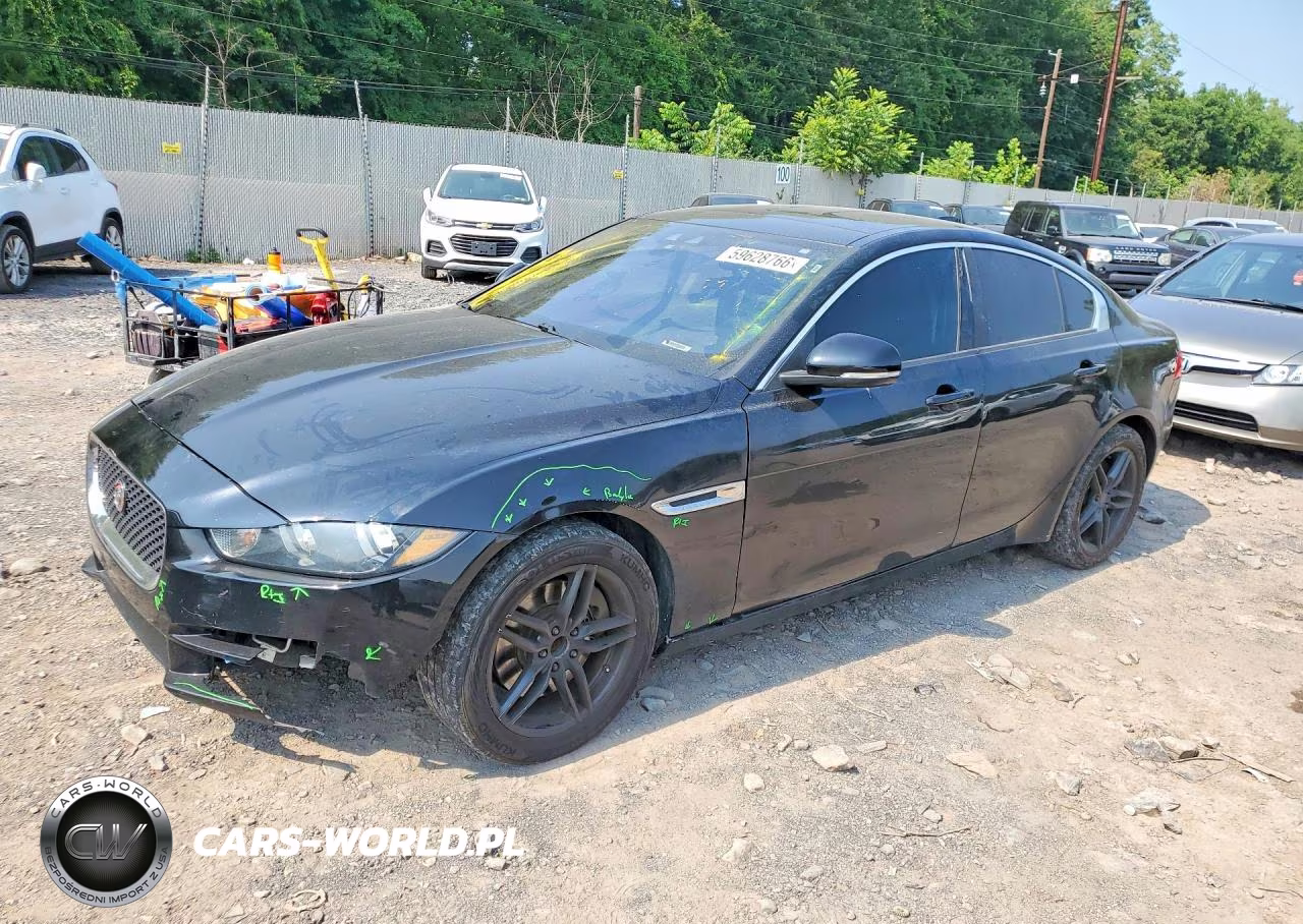 2017 Jaguar Xe