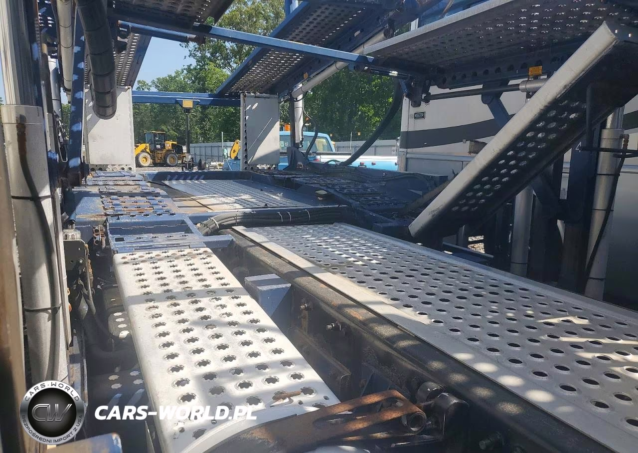 2013 FREIGHTLINER M2 CAR CARRIER TRUCK WITH CAR CARRIER TRAILER VIN:1FVHC5DV6DHFD9715 - 6